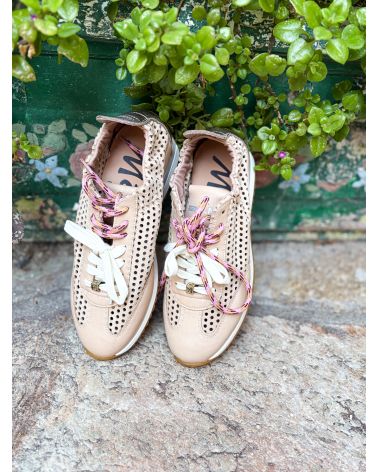 Baskets cuir perforé beige - MELINE