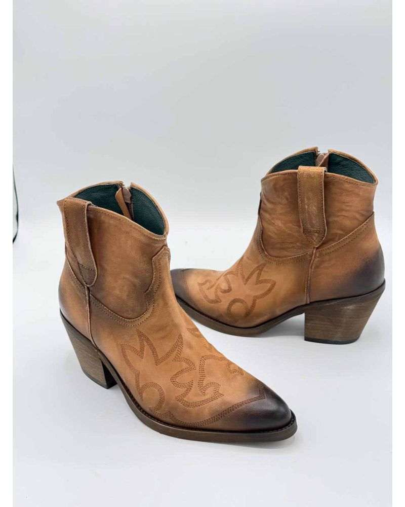 Bottines santiag camel - LITTLE LA  SUITE
