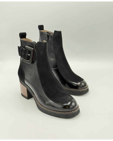 Bottines semelle crêpe noire  ISIS - MKD