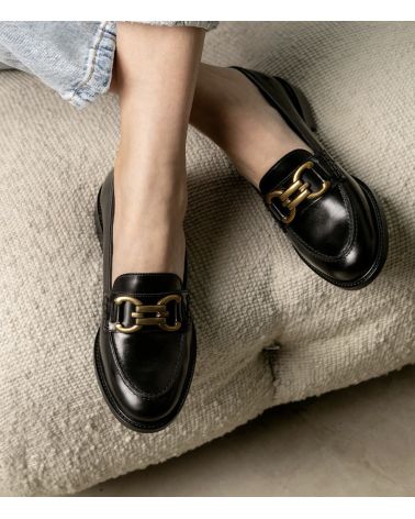 Mocassins noir mors doré  LYNA - MAISON TOUFET
