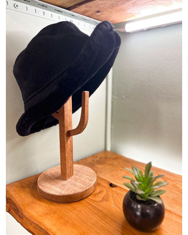 Chapeau  mouton retourné noir - WARMBAT