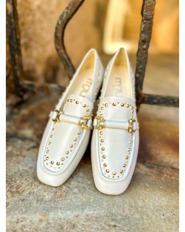 Mocassins rivets crème - MJUS